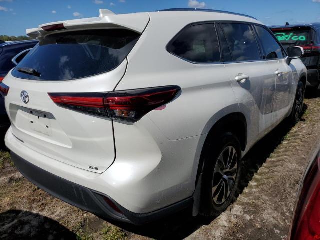 Photo 4 from auction – 2020 TOYOTA HIGHLANDER with VIN 5TDHZRAH2LS512233