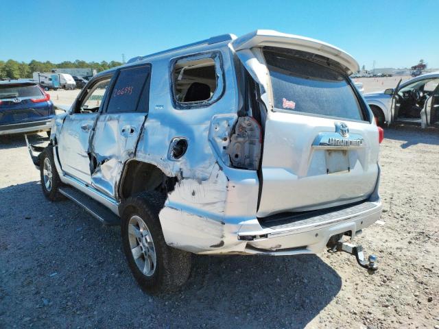Photo 3 from auction – 2011 TOYOTA 4RUNNER SR with VIN JTEZU5JR9B5015216