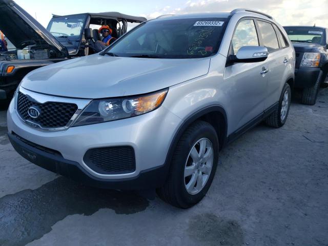 Photo 2 from auction – 2013 KIA SORENTO LX with VIN 5XYKT4A28DG403733