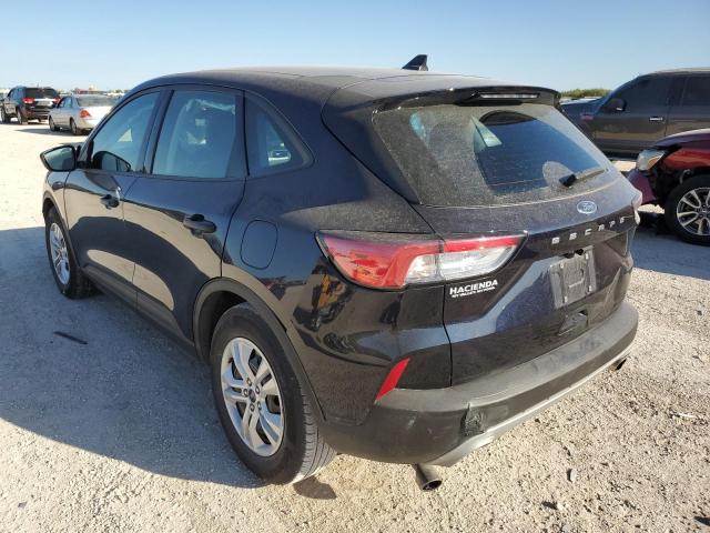 Photo 3 from auction – 2021 FORD ESCAPE S with VIN 1FMCU0F69MUA45185