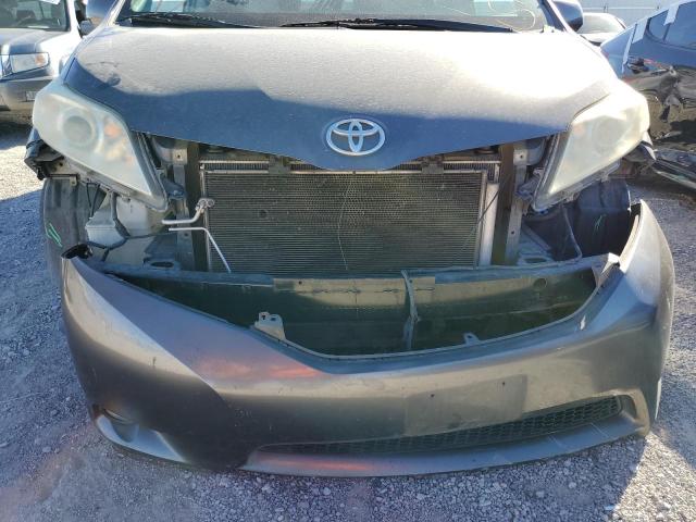Photo 9 from auction – 2012 TOYOTA SIENNA XLE with VIN 5TDYK3DC4CS239944