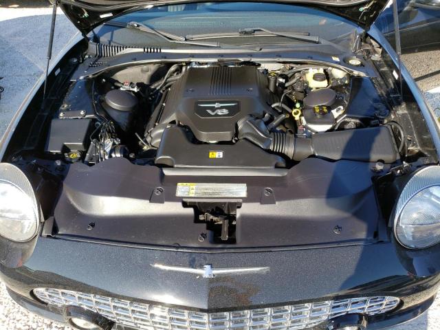 Photo 7 from auction – 2005 FORD THUNDERBIR with VIN 1FAHP60A55Y102645