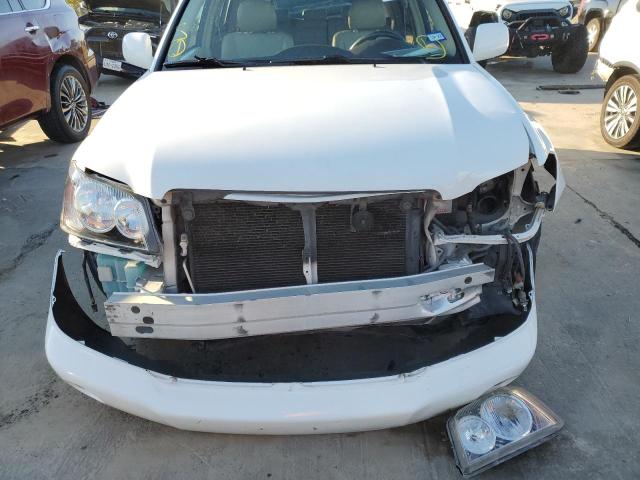 Photo 9 from auction – 2002 TOYOTA HIGHLANDER with VIN JTEGF21A820032743