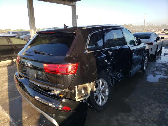 Photo 4 from auction – 2019 AUDI Q7 PREMIUM with VIN WA1LAAF71KD042302