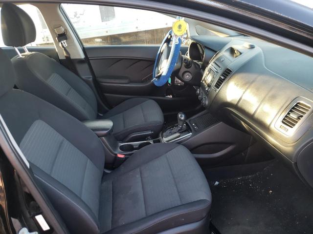 Photo 5 from auction – 2017 KIA FORTE LX with VIN 3KPFL4A75HE132498