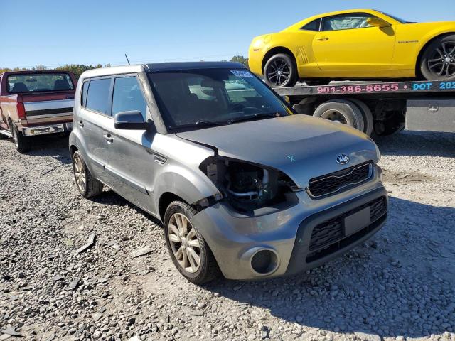 KIA SOUL + 2013 with VIN KNDJT2A65D7514000 - Photo from auction