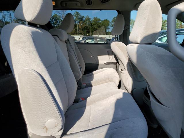 Photo 6 from auction – 2016 TOYOTA SIENNA LE with VIN 5TDKK3DC6GS705823