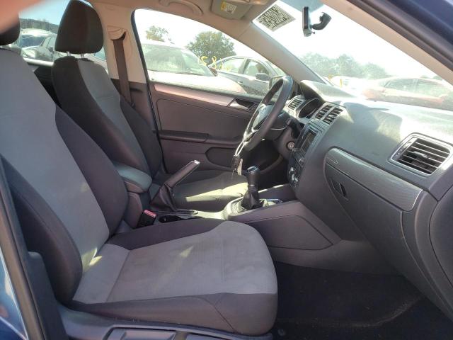 Photo 5 from auction – 2017 VOLKSWAGEN JETTA S with VIN 3VW167AJ6HM280452