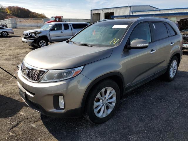 Photo 2 from auction – 2015 KIA SORENTO EX with VIN 5XYKUDA74FG635242