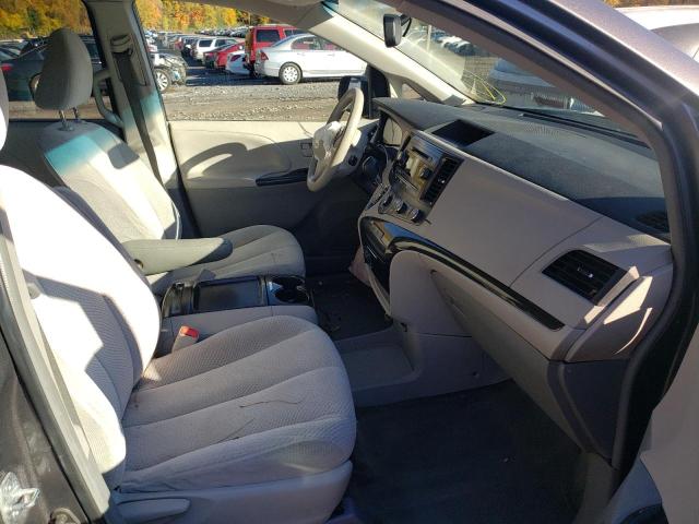 Photo 5 from auction – 2011 TOYOTA SIENNA LE with VIN 5TDKK3DC8BS148874