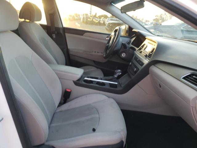 Photo 5 from auction – 2017 HYUNDAI SONATA SE with VIN 5NPE24AF6HH527274