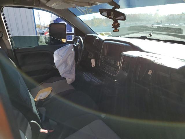 Photo 5 from auction – 2015 CHEVROLET SILVERADO with VIN 1GCVKREC1FZ282953