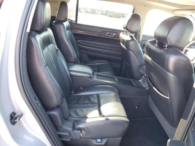 Photo 6 from auction – 2011 LINCOLN MKT with VIN 2LMHJ5AT7BBJ50212