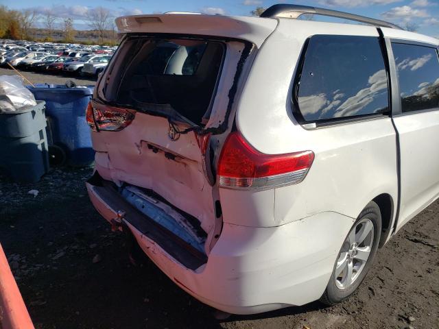 Photo 9 from auction – 2011 TOYOTA SIENNA LE with VIN 5TDKK3DC7BS098422
