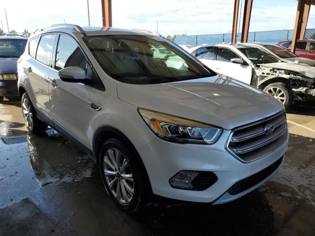 FORD ESCAPE TIT 2017 con VIN 1FMCU0JD7HUC84763 - Foto de la subasta