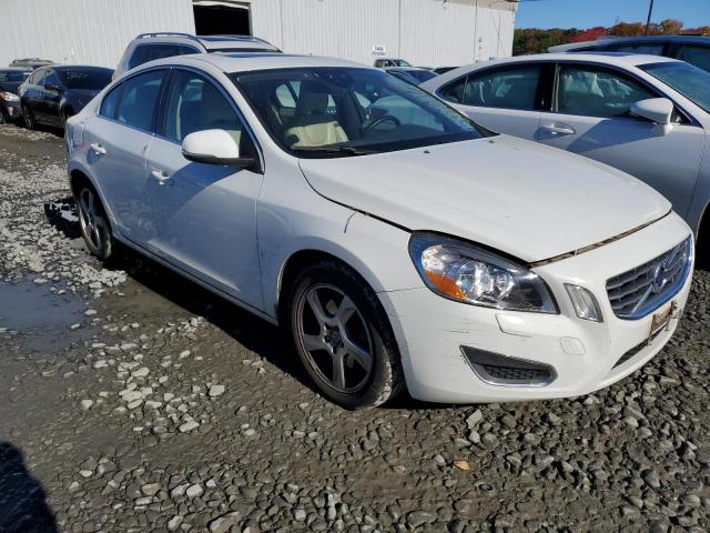 VOLVO S60 T5 2012 with VIN YV1622FS3C2096007 - Photo from auction
