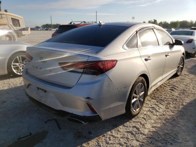 Photo 4 from auction – 2019 HYUNDAI SONATA SE with VIN 5NPE24AF1KH753357
