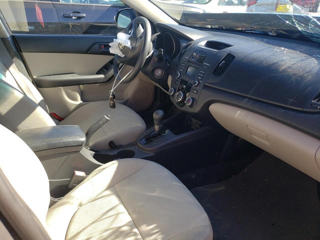 Photo 5 from auction – 2010 KIA FORTE EX with VIN KNAFU4A21A5053975