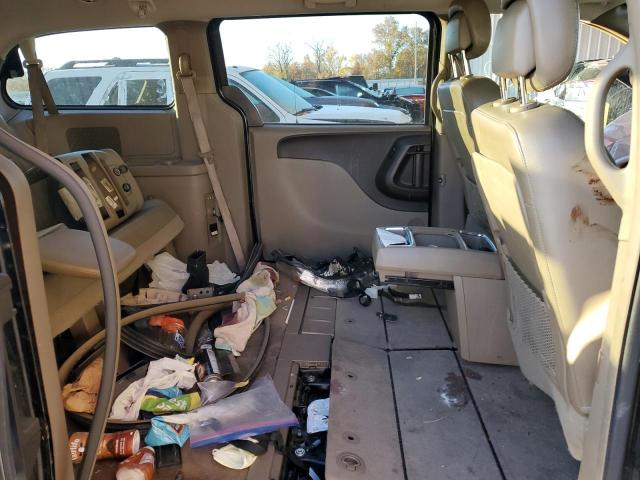 Photo 6 from auction – 2013 CHRYSLER TOWN & COU with VIN 2C4RC1BG5DR517787
