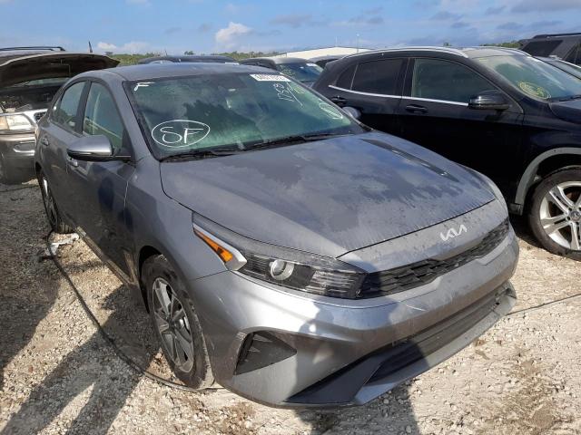 KIA FORTE FE 2022 with VIN 3KPF24AD7NE476256 - Photo from auction