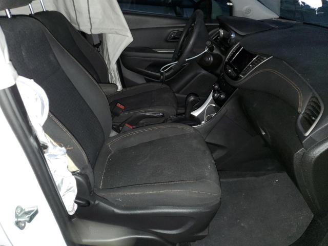 Photo 5 from auction – 2020 CHEVROLET TRAX LS with VIN 3GNCJKSB5LL305190