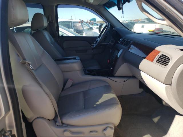 Photo 5 from auction – 2011 CHEVROLET TAHOE C150 with VIN 1GNSCBE03BR365587