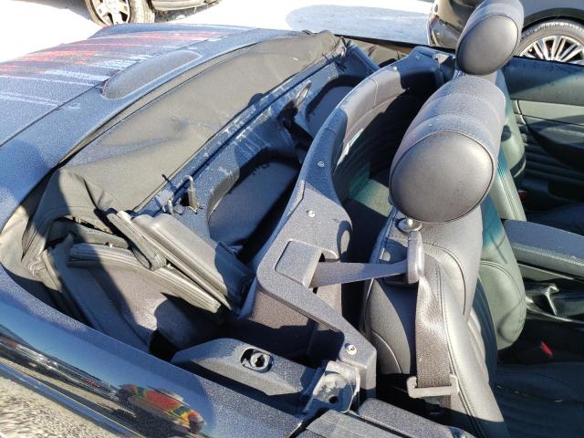 Photo 6 from auction – 2005 FORD THUNDERBIR with VIN 1FAHP60A55Y102645