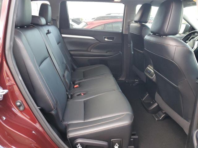 Photo 6 from auction – 2017 TOYOTA HIGHLANDER with VIN 5TDJZRFH9HS391489