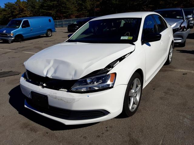 Photo 2 from auction – 2014 VOLKSWAGEN JETTA BASE with VIN 3VW2K7AJ4EM227647