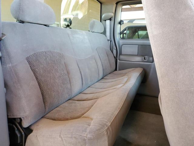 Photo 6 from auction – 2000 CHEVROLET SILVERADO with VIN 2GCEC19T7Y1357336