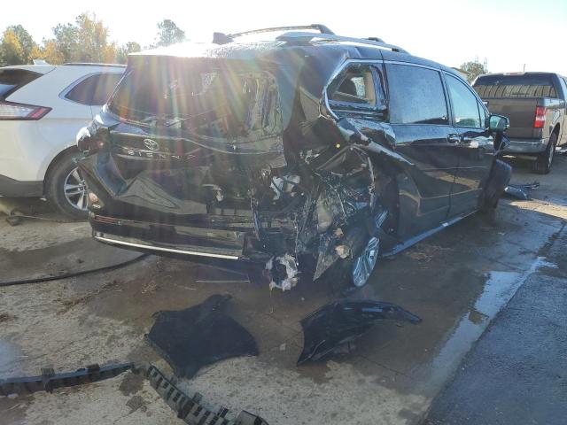 Photo 4 from auction – 2022 TOYOTA SIENNA LIM with VIN 5TDESKFC5NS047347
