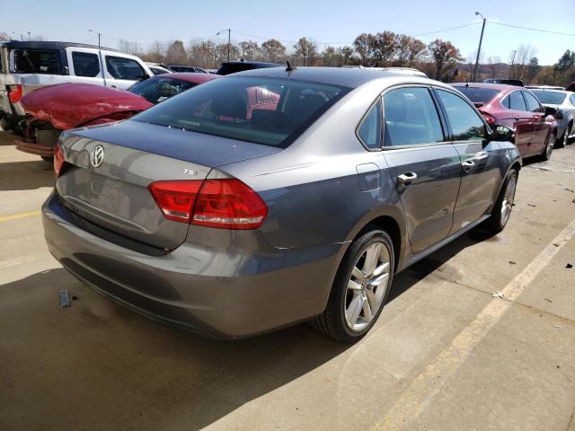 Photo 4 from auction – 2015 VOLKSWAGEN PASSAT S with VIN 1VWAT7A32FC050948