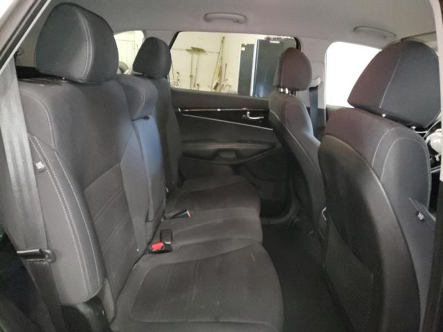 Photo 6 from auction – 2018 KIA SORENTO LX with VIN 5XYPGDA32JG424656