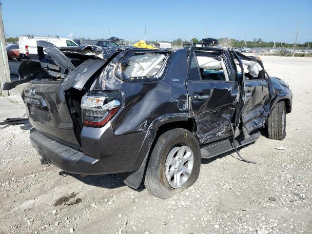 Photo 4 from auction – 2018 TOYOTA 4RUNNER SR with VIN JTEZU5JR2J5177137