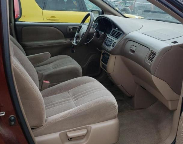 Photo 5 from auction – 2001 TOYOTA SIENNA CE with VIN 4T3ZF19C31U359591