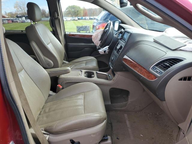Photo 5 from auction – 2015 CHRYSLER TOWN & COU with VIN 2C4RC1CG8FR628044