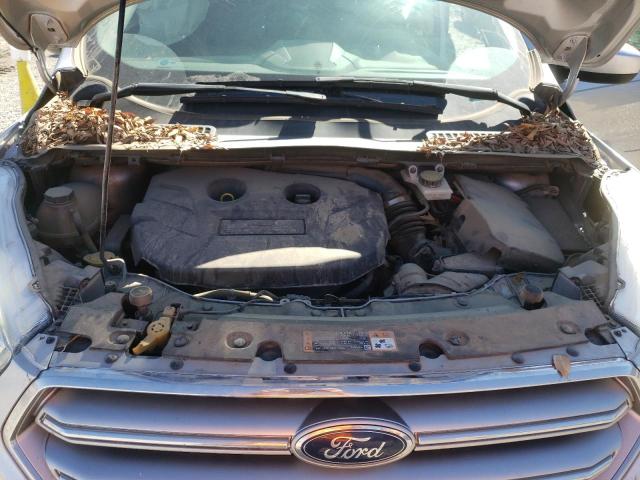 Photo 7 from auction – 2017 FORD ESCAPE SE with VIN 1FMCU9G91HUB80261