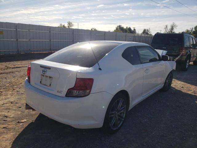 Photo 4 from auction – 2012 TOYOTA SCION with VIN JTKJF5C72C3036146