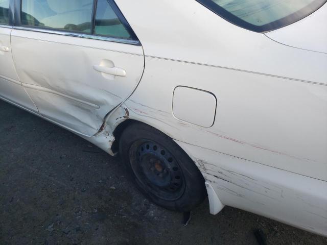 Photo 9 from auction – 2005 TOYOTA CAMRY LE with VIN 4T1BE32K95U414271