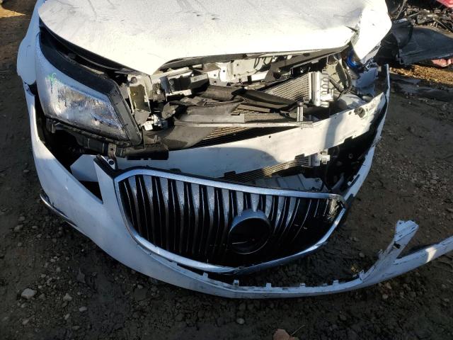 Photo 9 from auction – 2016 BUICK LACROSSE with VIN 1G4GB5G36GF139381