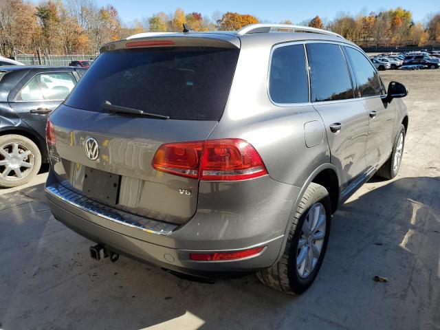 Photo 4 from auction – 2011 VOLKSWAGEN TOUAREG V6 with VIN WVGFF9BP2BD001374