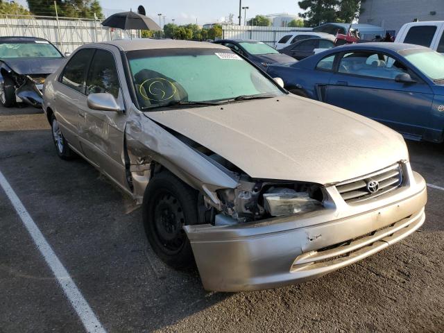 TOYOTA CAMRY CE 2000 with VIN JT2BG22K9Y0410136 - Photo from auction