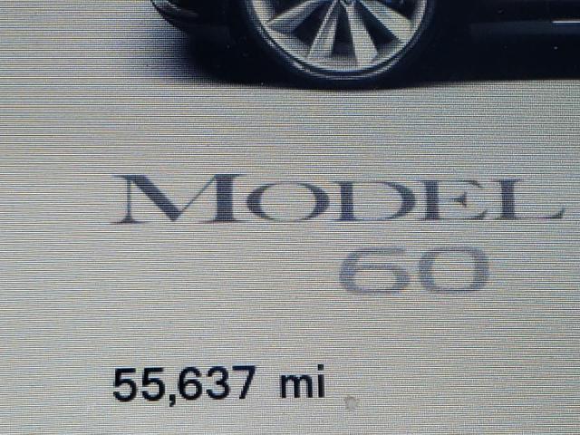 Photo 8 from auction – 2013 TESLA MODEL S with VIN 5YJSA1CG4DFP20431