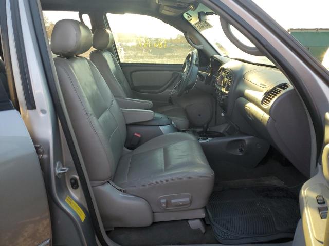 Photo 5 from auction – 2001 TOYOTA SEQUOIA LI with VIN 5TDBT48A71S036397