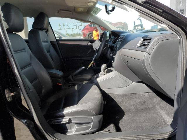 Photo 5 from auction – 2018 VOLKSWAGEN JETTA SE with VIN 3VWDB7AJ5JM208141