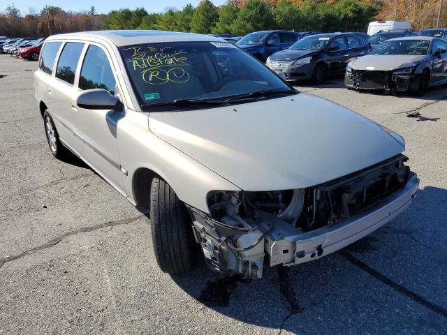 VOLVO V70 2002 with VIN YV1SW61RX22235370 - Photo from auction