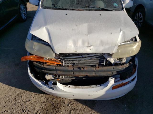 Photo 9 from auction – 2005 CHEVROLET AVEO BASE with VIN KL1TD626X5B353273