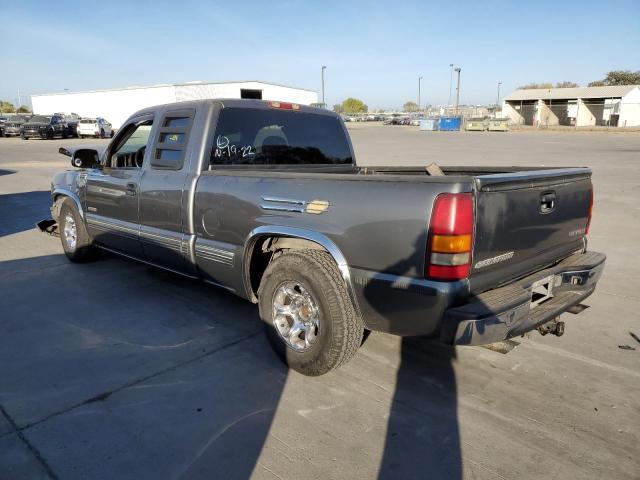 Photo 3 from auction – 2001 CHEVROLET SILVERADO with VIN 2GCEC19T811375382