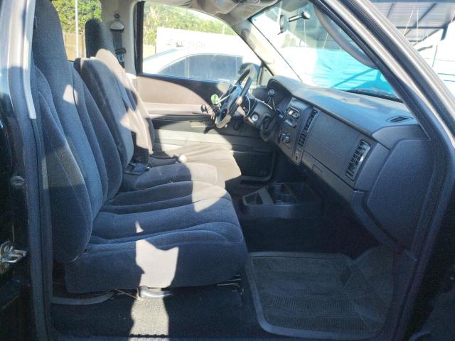 Photo 5 from auction – 2002 DODGE DAKOTA SPO with VIN 1B7GL32X82S649537