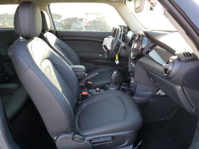 Photo 5 from auction – 2022 MINI COOPER with VIN WMW33DH08N2R84636